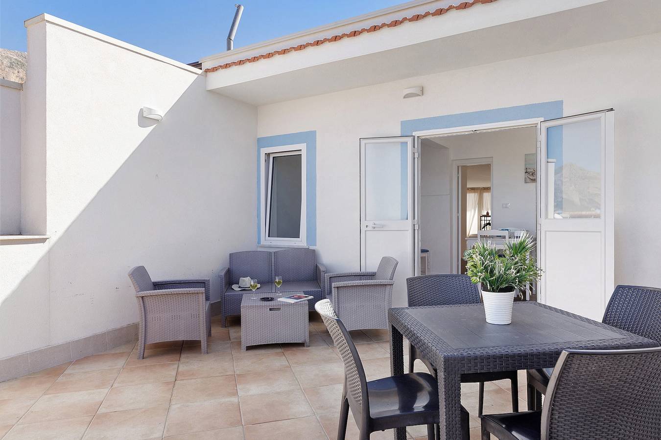 Casa Ludovica Second Floor: Sea View, Wi-Fi and Air Conditioning in Isola delle Femmine, Palermo Province