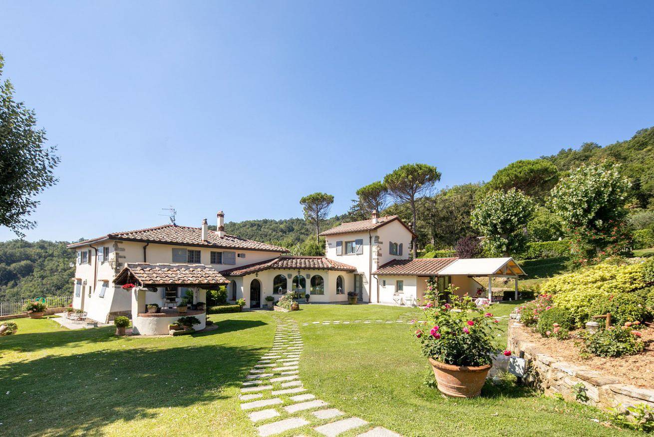 Villa Collesole by Mmega in Rignano sull'Arno, Valdarno