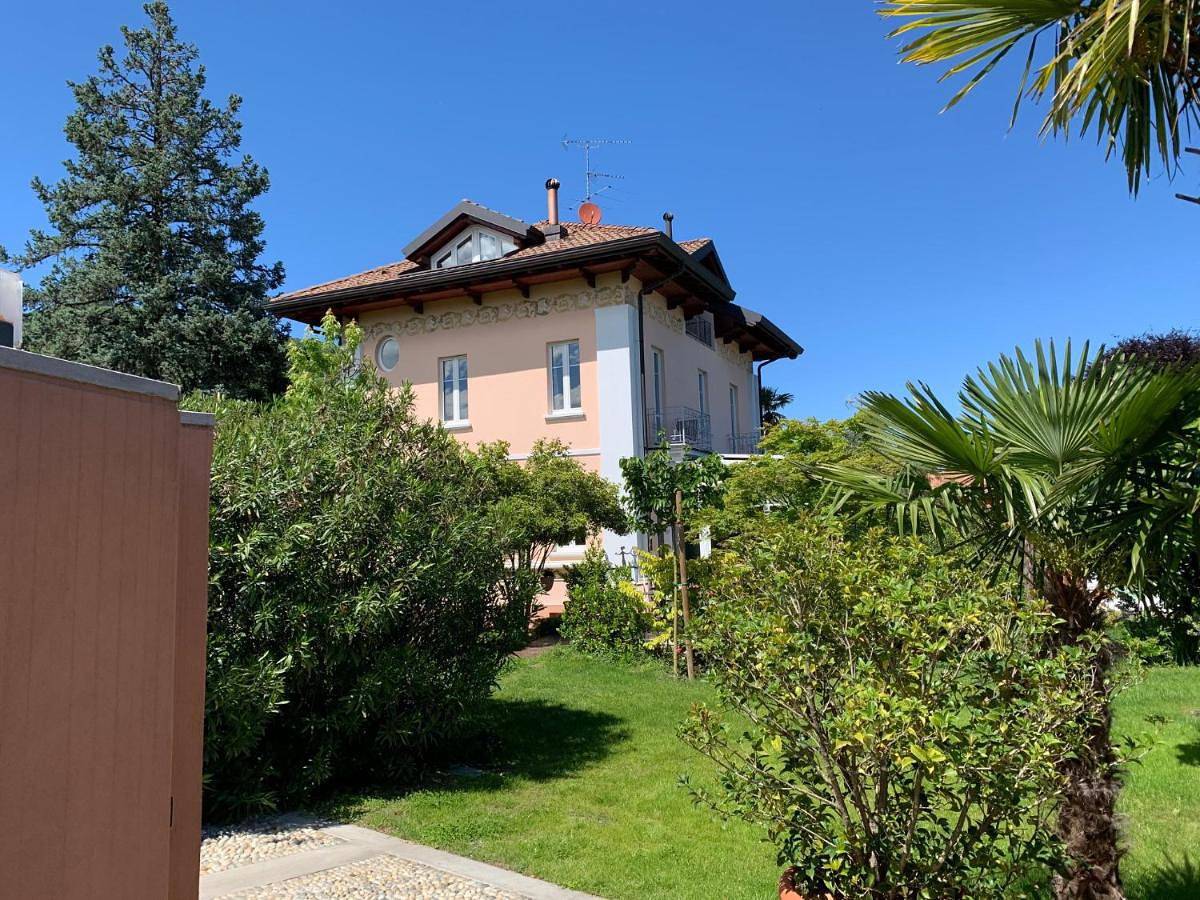 Casabella-Lago Maggiore in Lesa, Lago Maggiore (Piemont)