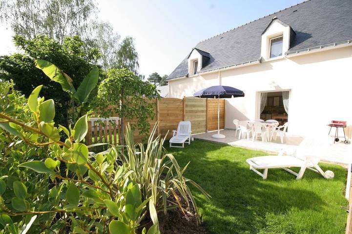 Location de vacances pour 6 personnes, avec terrasse et jardin, animaux acceptés à Baden (France)