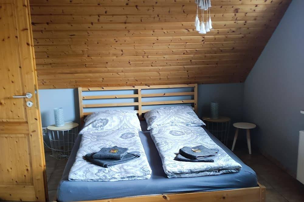 Ganze Wohnung, Ferienwohnung mit eigener Sauna am Waldrand gelegen. in Kirchhundem, Sauerland