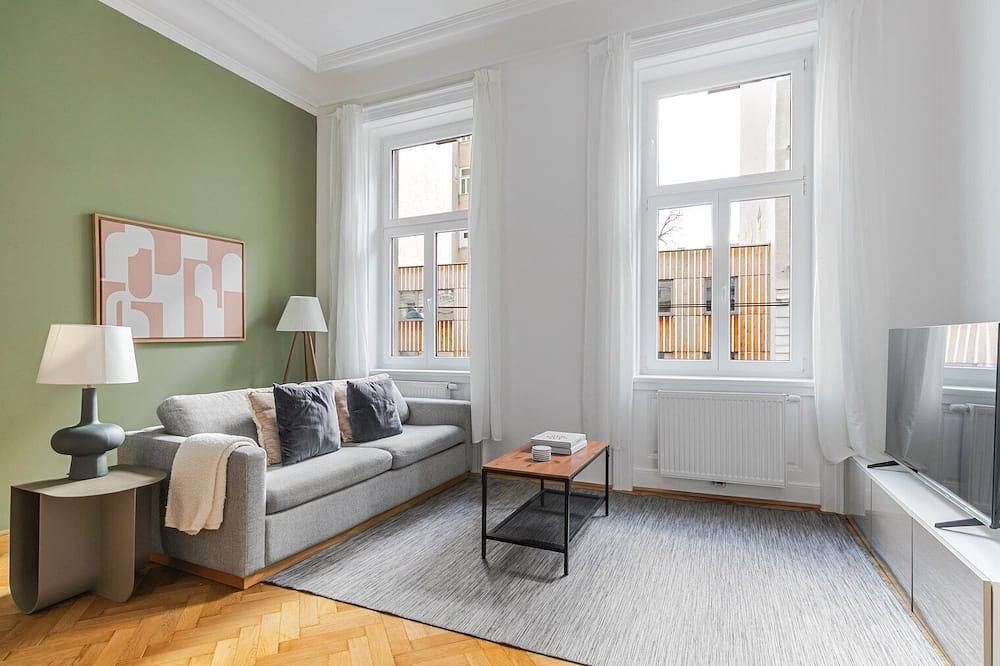 Entire apartment, Blueground | Alsergrund, view, nr Votivkirche in Vienna, Donau Niederösterreich