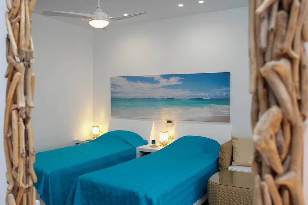 Villa on the beach - 4 bedrooms in Archipiélago del Dodecaneso