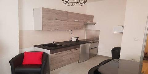 Appartement De Vacances pour 4 Personnes dans Salon-de-Provence, Région d'Aix-en-Provence, Photo 3