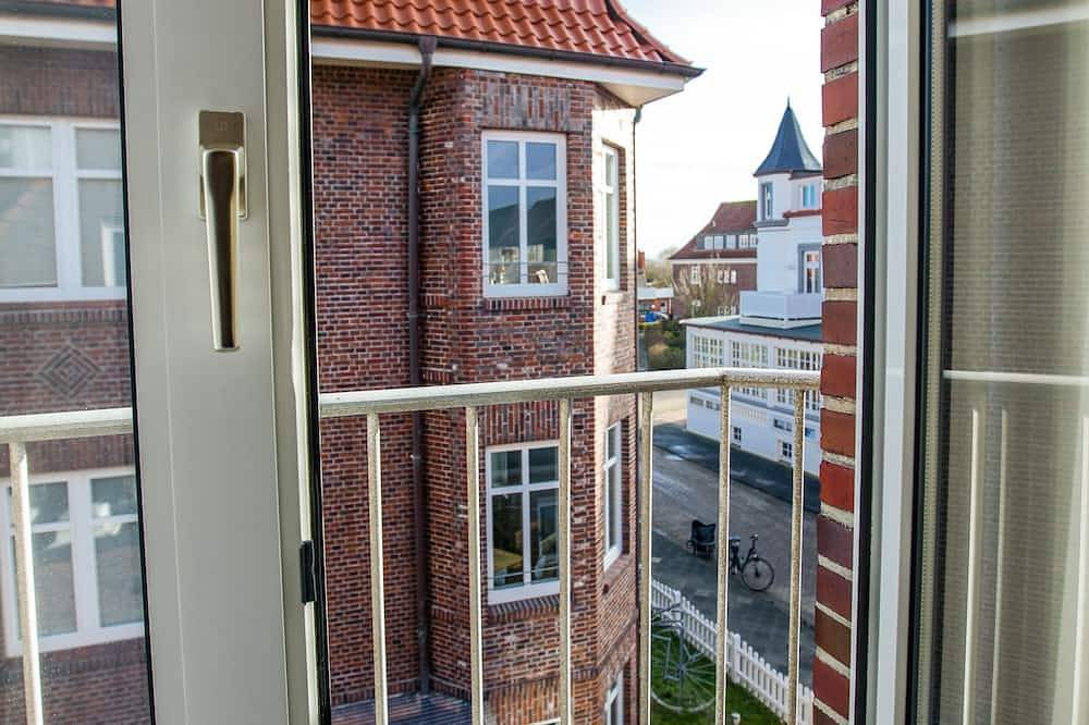 Farbenfroh gestaltete Ferienwohnung im Zentrum, ideal für Paare — Bild 2