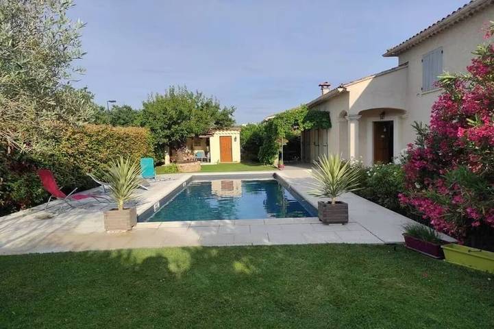 Maison de vacances pour 6 personnes à Orange