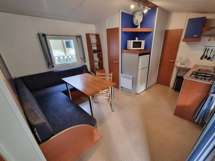 Mobil home pour 4 personnes, avec bassin pour enfant à Saint-Jean-de-Valériscle - 3