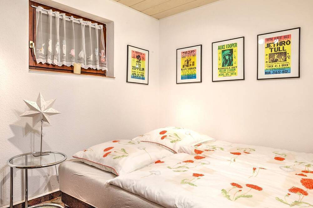 Ganze Wohnung, Sonnige Wohnung in Bad Driburg mit Garten in Bad Driburg, Kreis Höxter