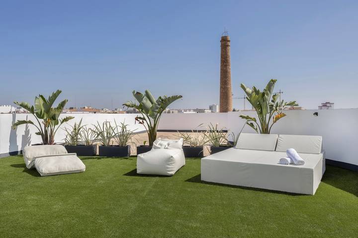 Ferienwohnung für 6 Personen, mit Balkon und Garten in Jerez de la Frontera