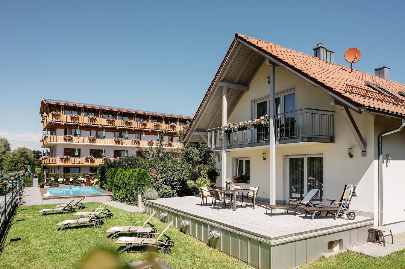 Hotel zum Goldenen Anker - Dz Inn Parterre (20qm) in Windorf, Ostbayern