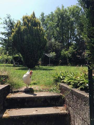 Location de vacances pour 2 personnes, avec jardin à Lesterps