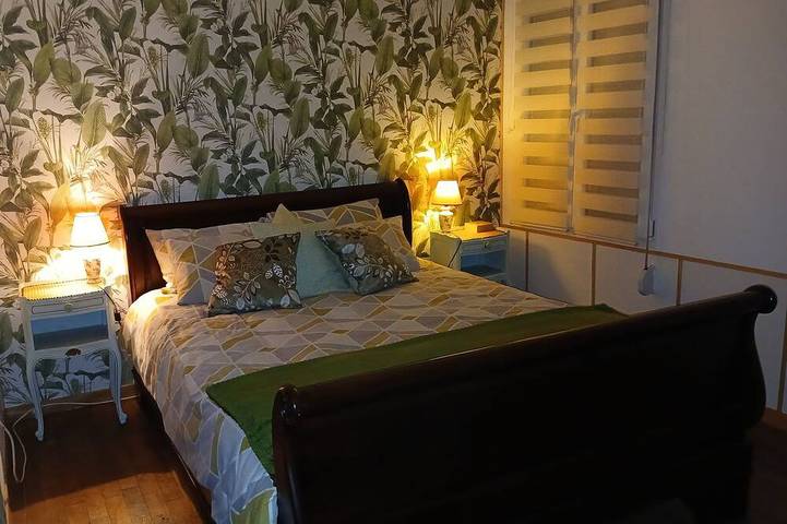 Location de vacances pour 6 personnes, avec jardin à Le Mesnillard