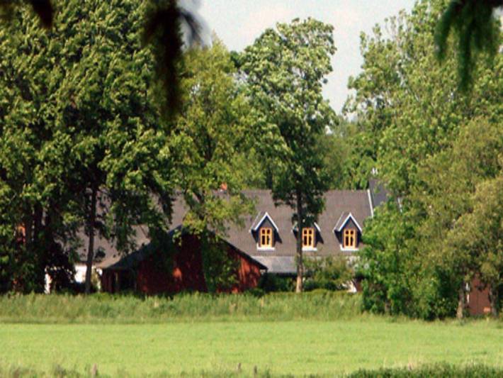 Ferienhaus für 2 Personen, mit Balkon und Balkon/Terrasse sowie Terrasse und Garten in Stadum