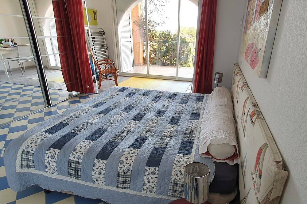 Ganze Wohnung, Wunderschönes, einstöckiges, klimatisiertes Duplex-Design mit Meerblick in Monticello, Calvi und Umgebung