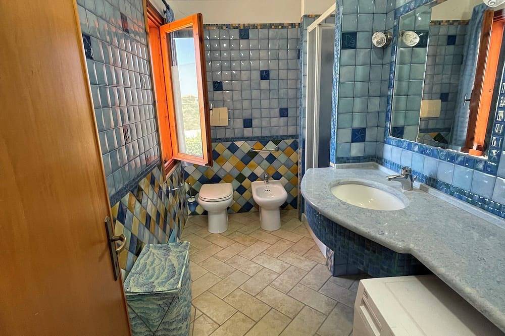 Entire apartment, Vacation home the Terrace 300 meters from the sea. Sand dunes to admire in Arbus (Municipality), Campidano di Terralba