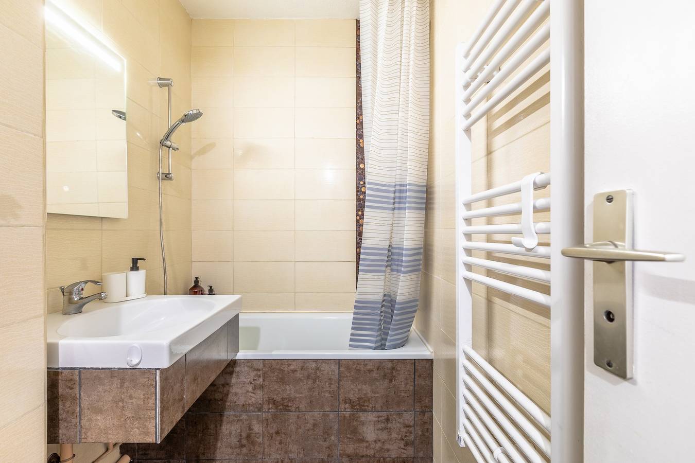 Ganze Wohnung, Arlo - Proche plage du Penon in Seignosse Océan, Seignosse