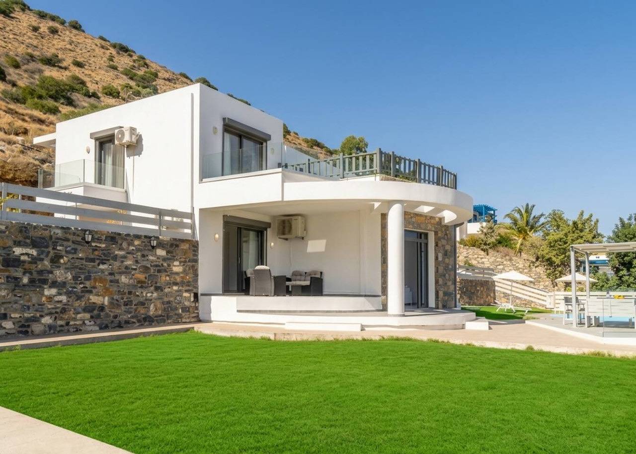 Seaview Villa Private Pool & Bbq, near Elounda Bay in Elunda, Lasithi