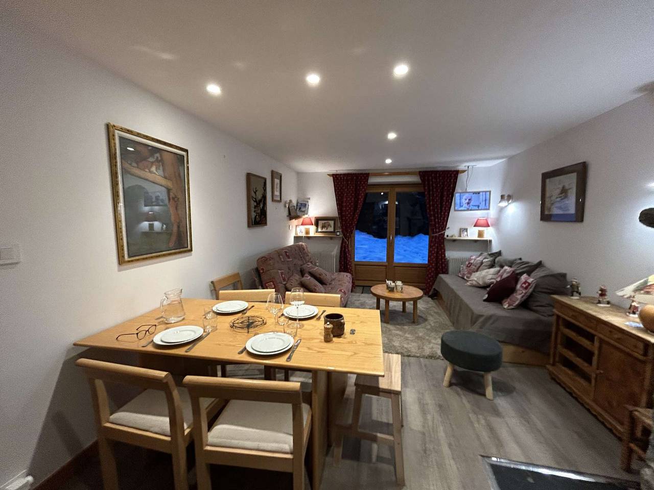 Ganze Wohnung, 2-Zimmer-Apartment für 4 Personen, Méribel, 250m von Pisten, Terrasse, Haustiere erlaubt in Les Allues, Les Trois Vallées