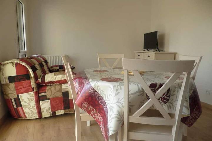 Location de vacances pour 4 personnes, avec jardin à Dinard
