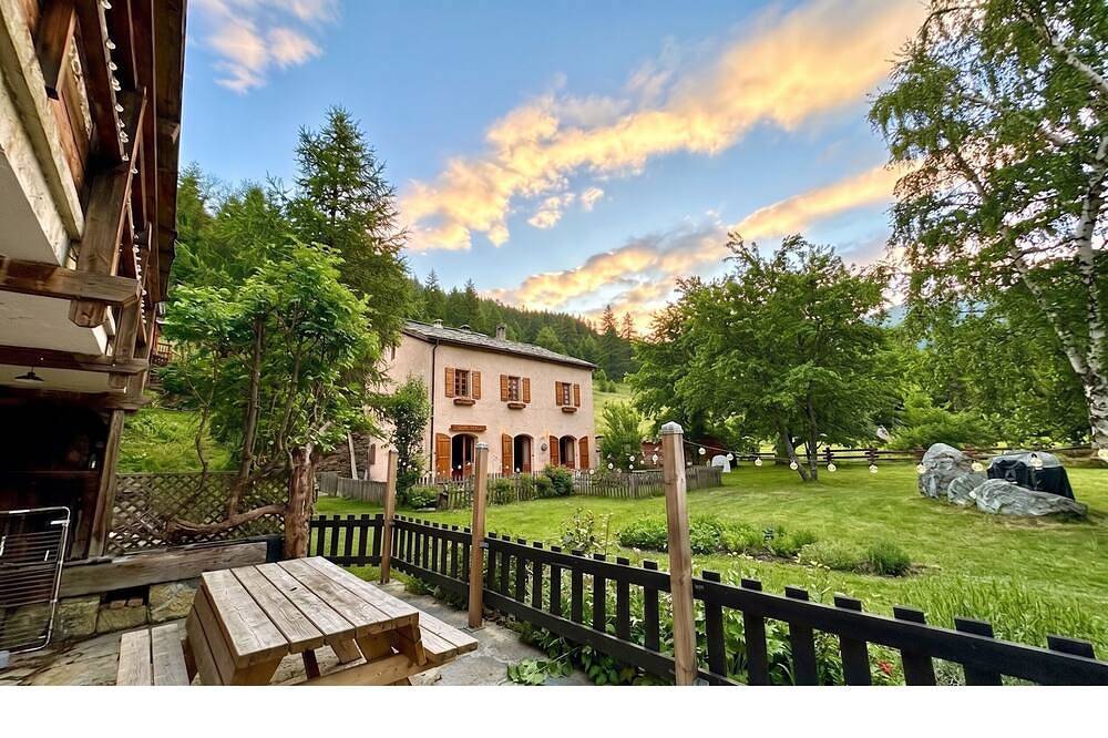 Appartement entier, Casa-Le Toussiard apart dans chalet St-Véran 4-6p in Saint-Véran, Queyras