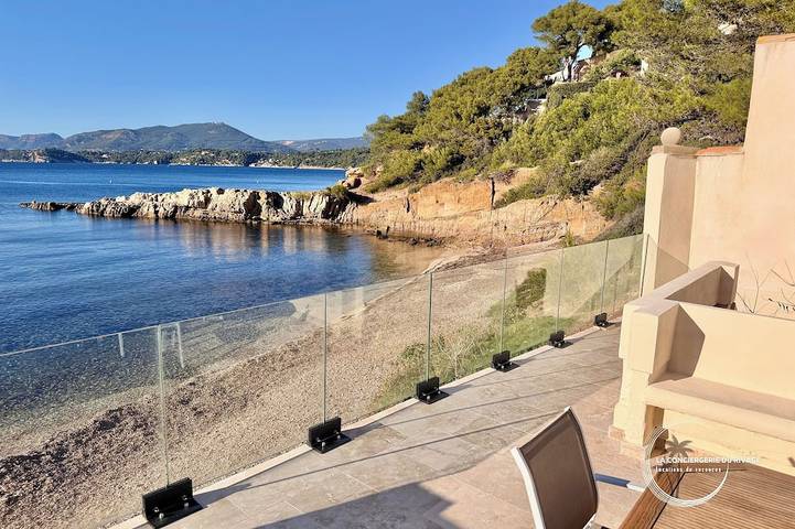 Location de vacances pour 16 personnes, avec jardin et terrasse, animaux acceptés dans Port des Oursinières