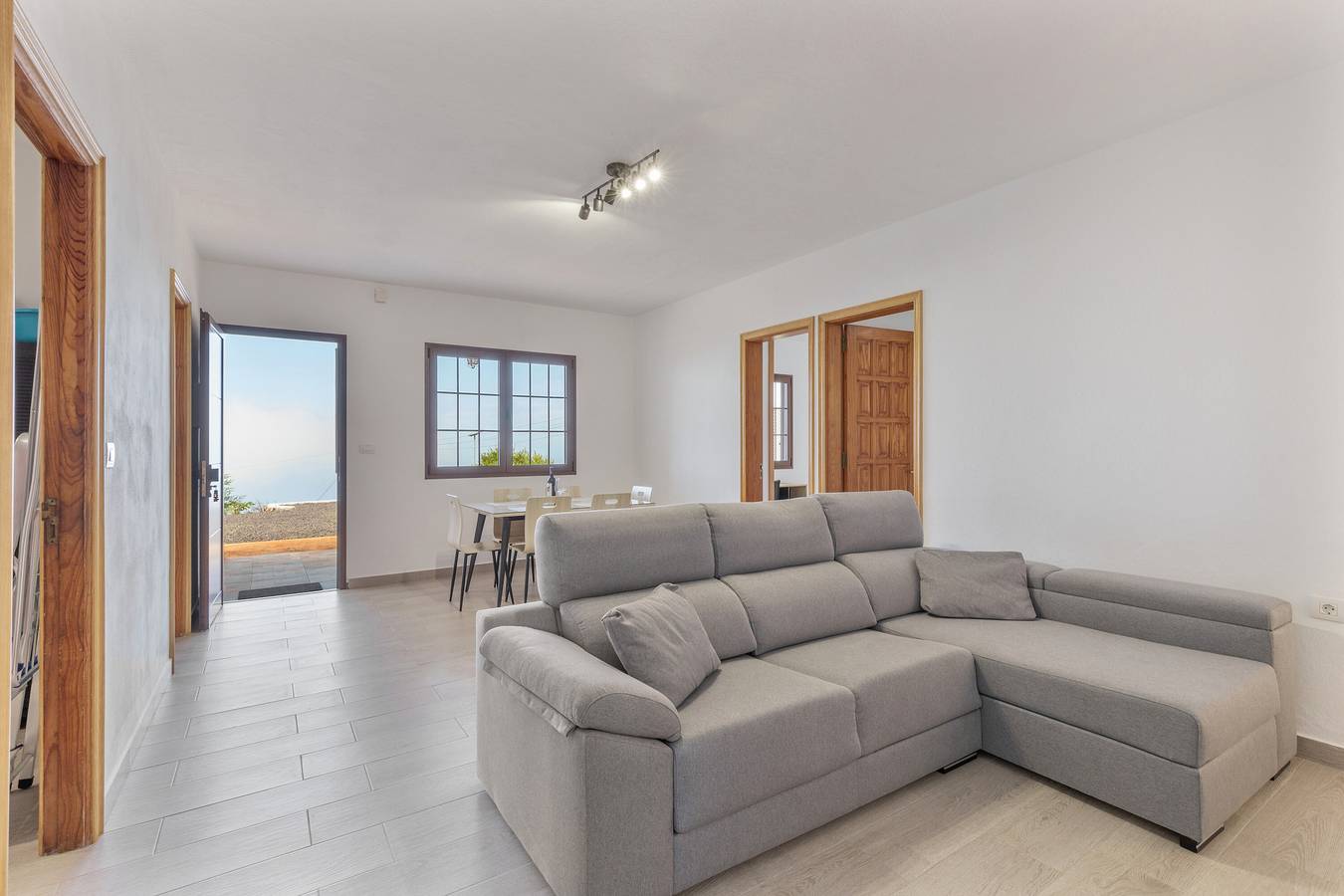 Ferienhaus 'Tajinaste' mit Meerblick, Wlan und Klimaanlage in Tijarafe, La Palma Süd