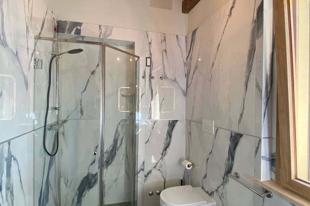 Chaletsoleluna sea view, Italian Villa, Riccione Misano, Pet Friendly! in Misano Adriatico, Rimini Province