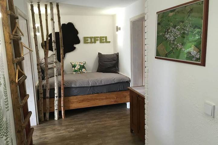 Ganze Wohnung, Ferienwohnung Auszeit - 2-Bett-Ferienwohnung Auszeit in Dahlem, Rureifel (Nordrhein-westfalen)