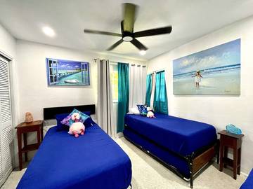 Villa for 12 Guests in Fort Lauderdale, Broward County, Picture 3