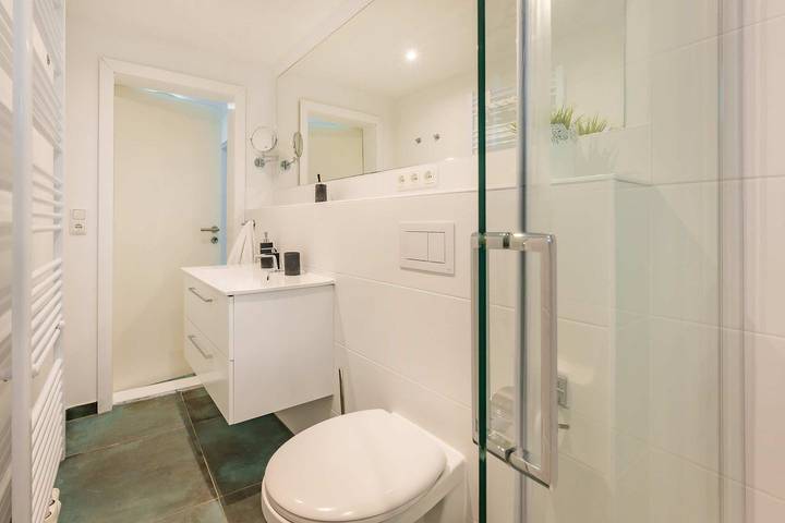 Apartamento entero, Komfortables Apartment in der Villa Tanneck mit Terrasse nahe Strand und Zentrum in Drei Kaiserbäder, Heringsdorf