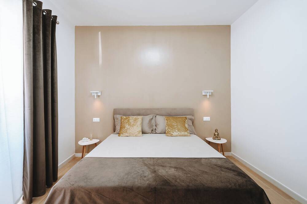 Apartamento entero, Elegant Central Apartment in Porto Torres, Provincia de Sassari