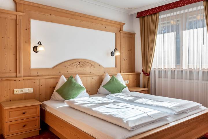 Ferienwohnung für 6 Personen, mit Sauna und Balkon, mit Haustier