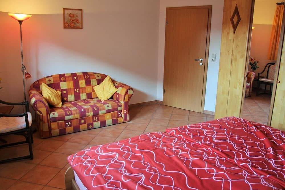 Vacation Apartment Zur Sonne - Müllers Hof Vacation Apartments / Pension in Emmerthal, Weser Hills