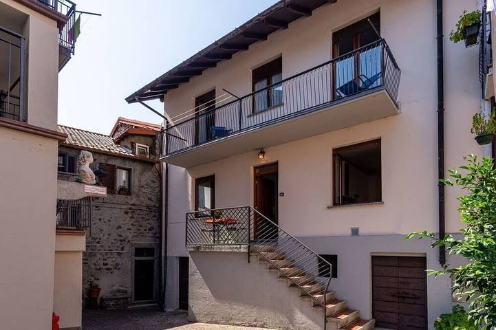 Ferienhaus für 6 Personen, mit Balkon