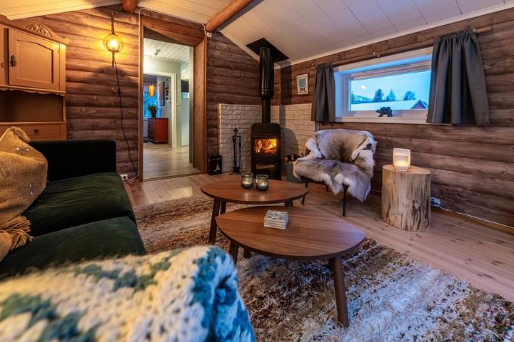 Feriehus for 3 personer, Balkong og Terrasse i tillegg til Hage og Utsikt i Trysilfjellet