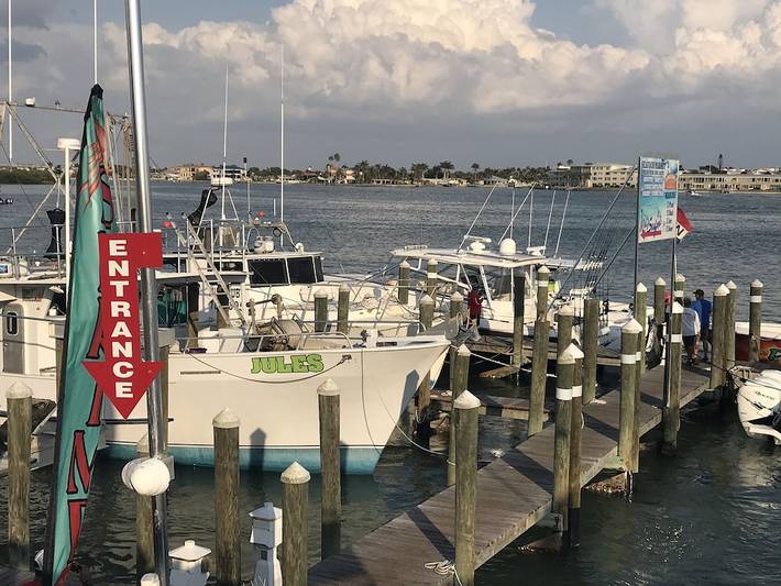 Vacation rental for 6 people, with terrace in Redington Beach