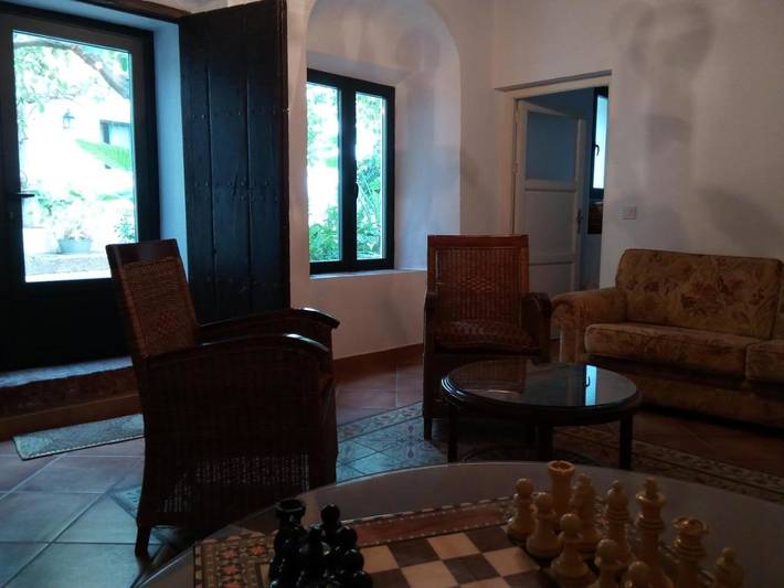 Casa rural para 9 personas, con Balcón además de Terraza y Jardín en Cala - 4