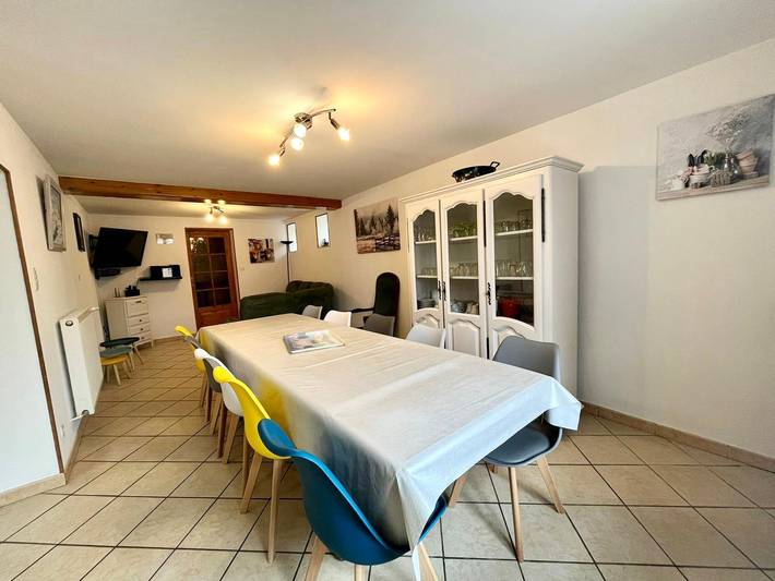 Gîte pour 10 personnes, avec jardin