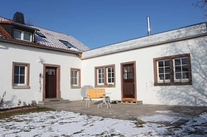 Ferienhaus für 5 Personen, mit Terrasse und Garten, mit Haustier