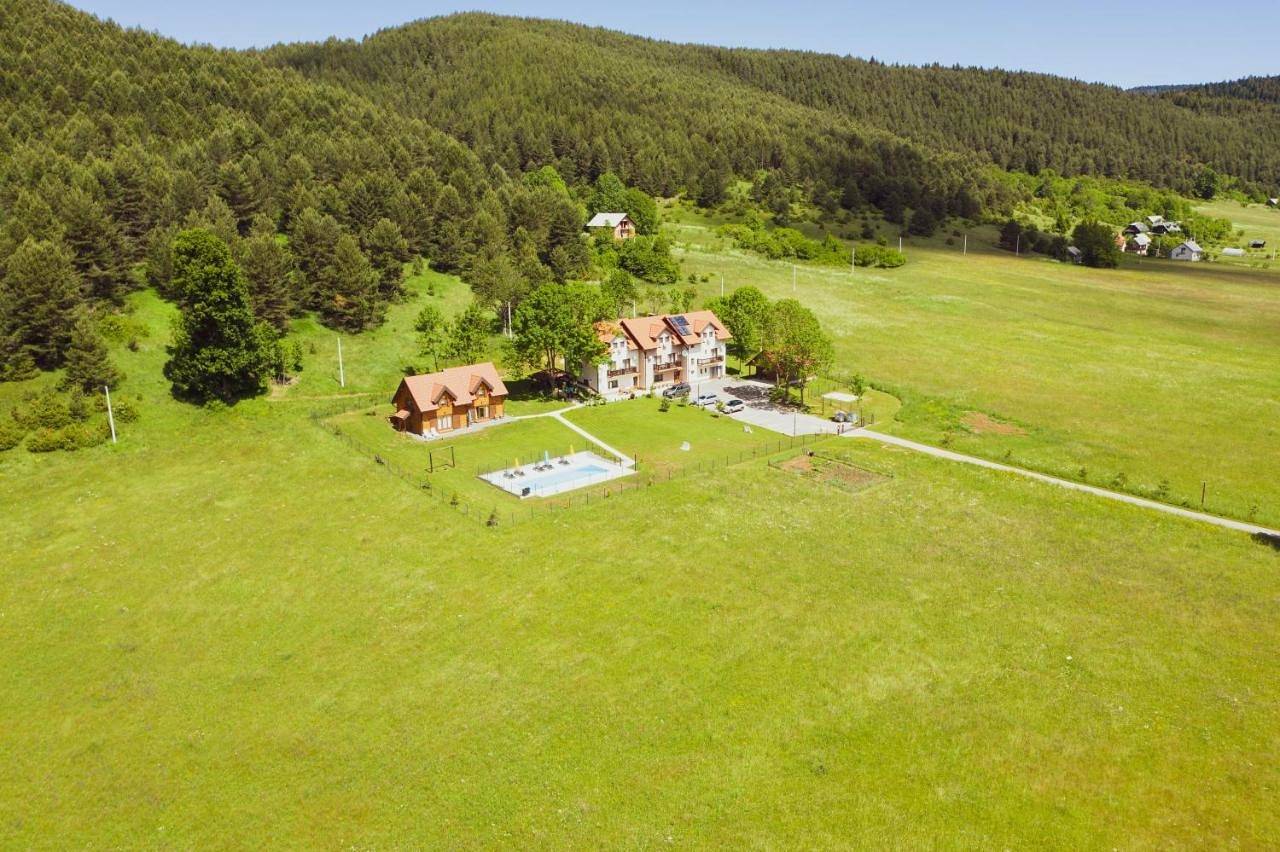 Double Room with Private Bathroom in Plitvicemeren