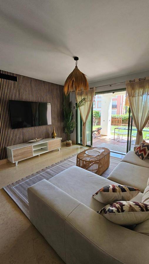 Vakantiewoning voor 4 personen, with uitzicht and zwembad as well as tuin in Sotogrande
