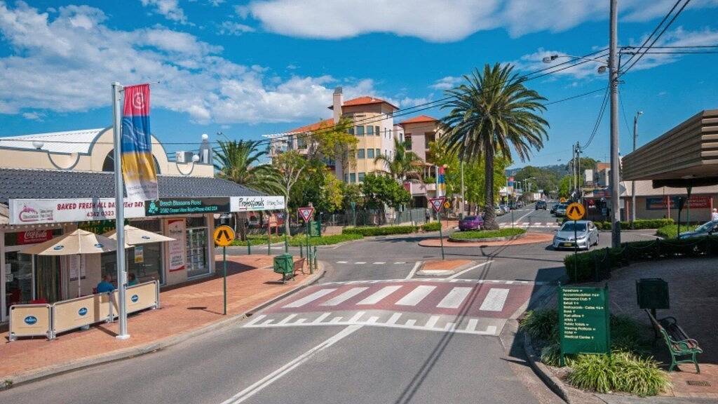 Easy Stroll @ Ettalong Beach in Ettalong Beach, New South Wales