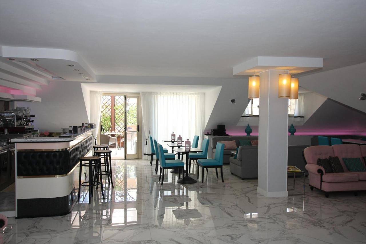 Hotel Naxos B&B in Alba Adriatica, Province de Teramo