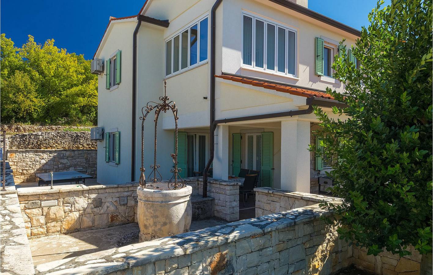 Casa de vacaciones para 8 personas in Trgetari, Costa Este de Istria
