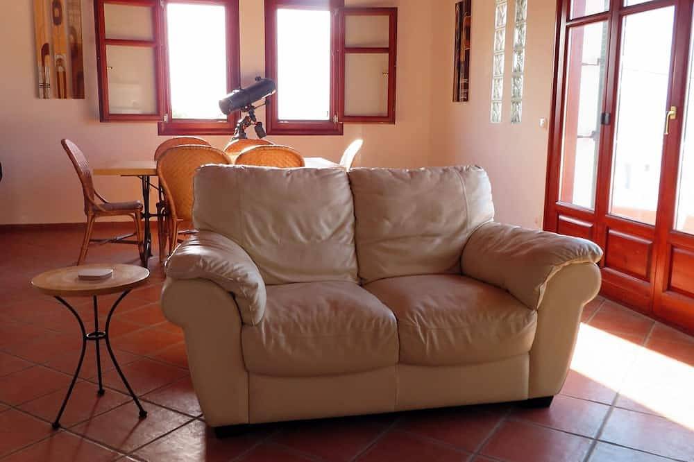 Superbly located Villa With  Private Pool and Stunning Sea And Island Views in Alonissos