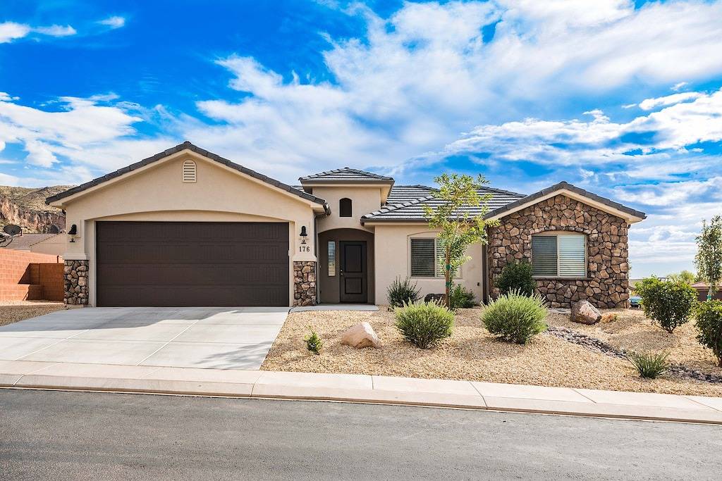 Schönes Haus mit 3 Schlafzimmern in ruhiger Nachbarschaft nahe Zion National Park in La Verkin, Zion Nationalpark
