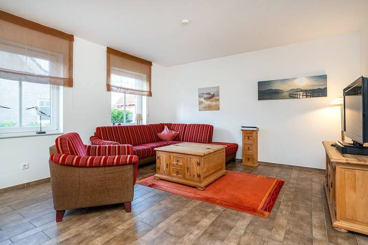 Ferienhaus für 6 Personen, mit Terrasse in Greetsiel - 2