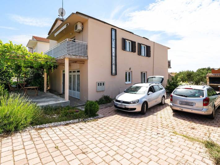 Ferienwohnung für 4 Personen, mit Balkon in Rogoznica