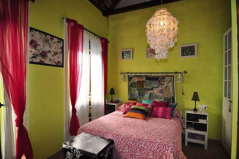 Typical Andalusian house with everything you want at your fingertips in San Roque, Costa de la Luz