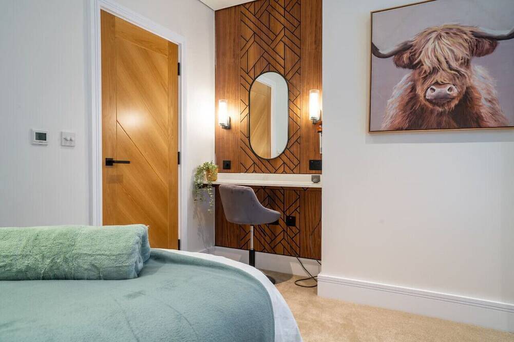 Apartamento entero, Hazelwick Apartment  Is a wonderful 2 bedroom Apartment in Crawley, Sussex Occidental